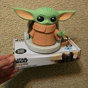 NIB Star Wars The Child 7-Inch LED Mood Light Lamp